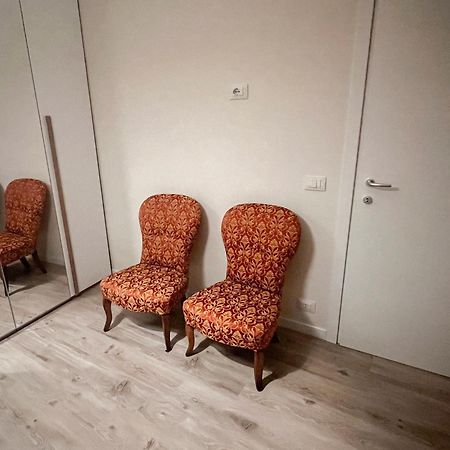 Appartamento Anna - Comfort E Stile In Centro Storico Imola Ngoại thất bức ảnh